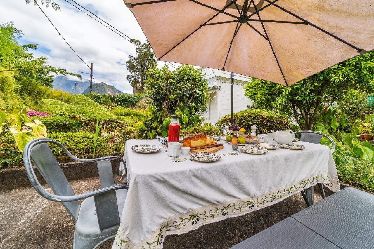 La Villa Blanche, Hell-Bourg ซาลาซี ภายนอก รูปภาพ