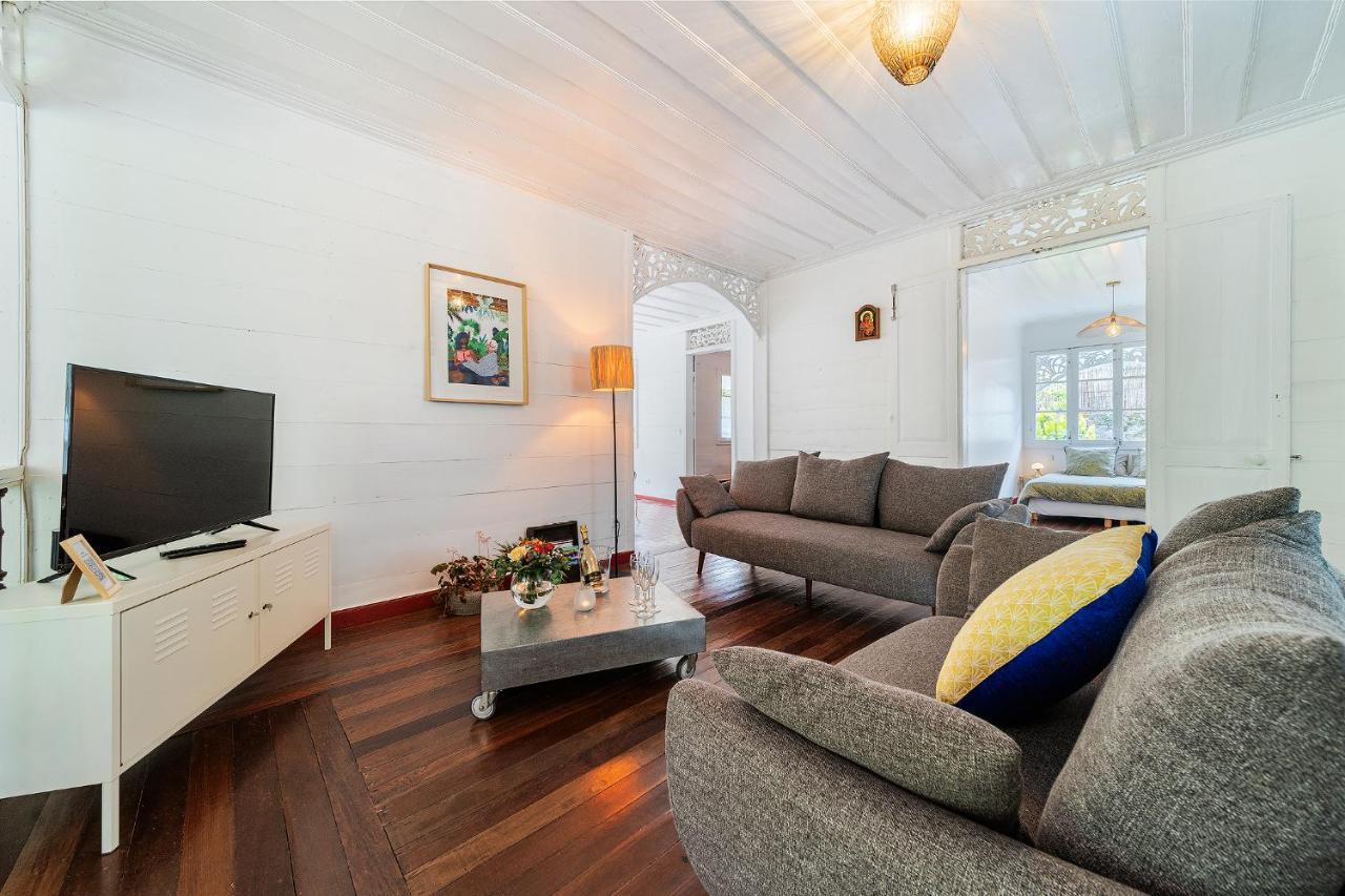 La Villa Blanche, Hell-Bourg ซาลาซี ภายนอก รูปภาพ